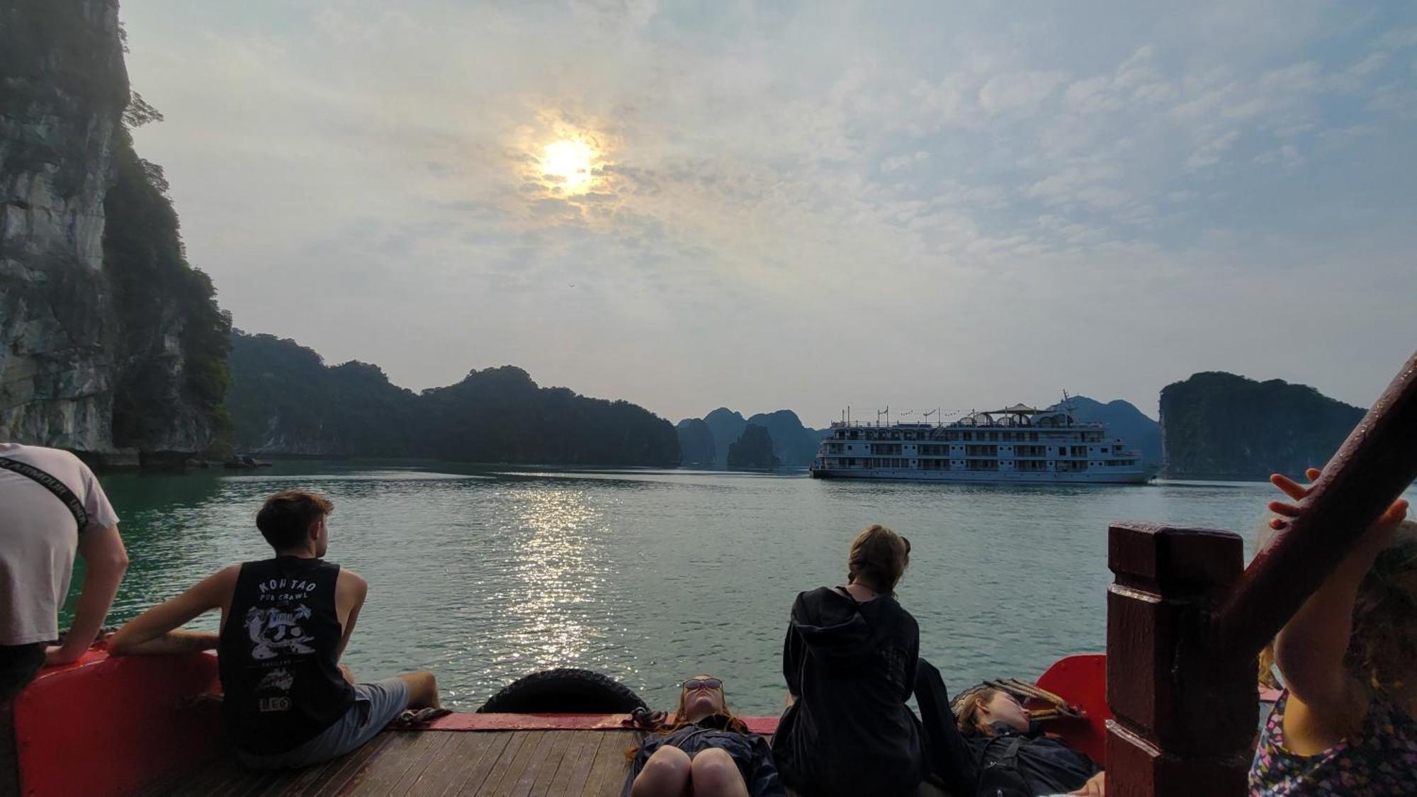 Tiny Garden House Cat Ba Hotel Chan Chau Exterior photo